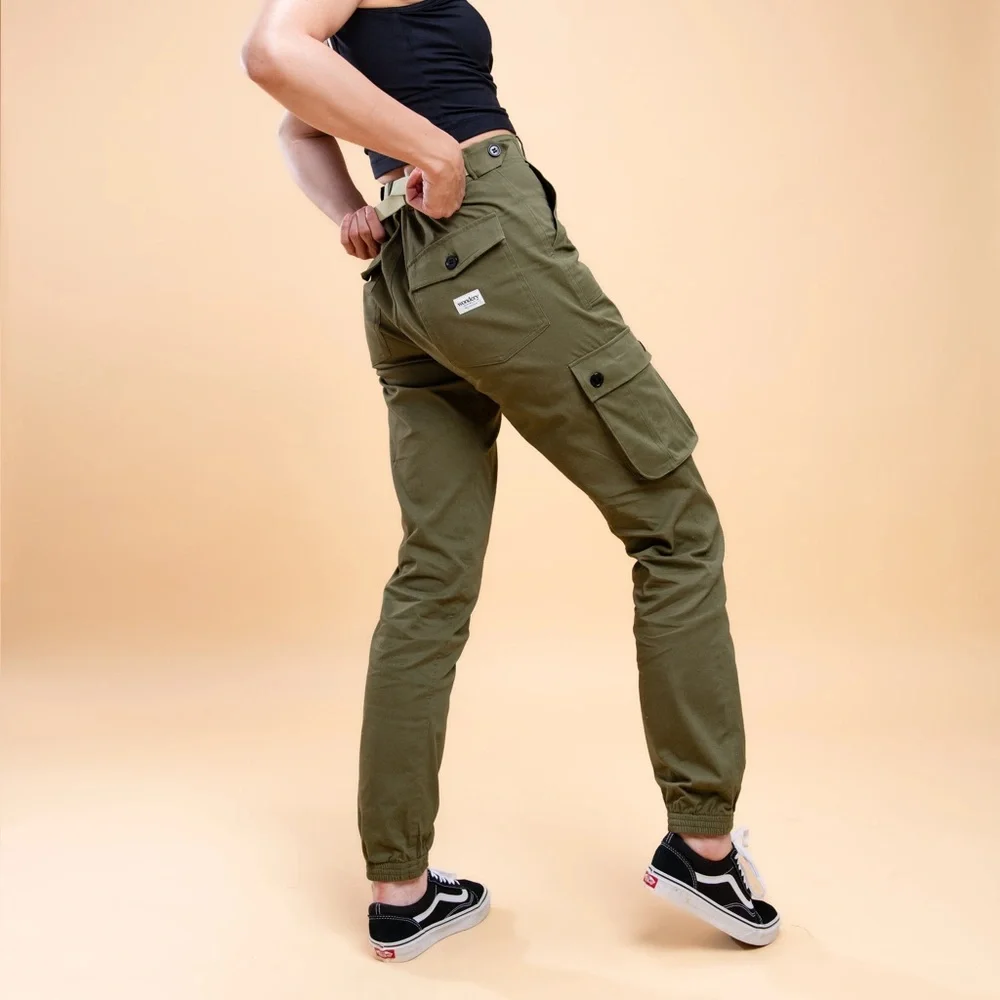 NEW Wondery Outdoors Isabel 3.0 Pant in Olive - Picture 2 of 6